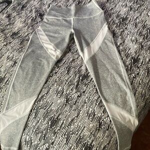 Women’s small aerie leggings